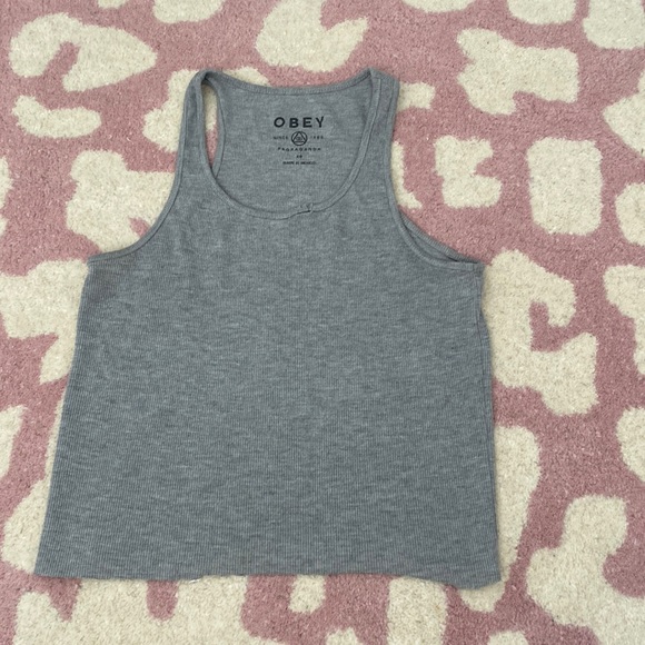 Cute little gray tank top! Too small for me anymore! - Picture 1 of 3
